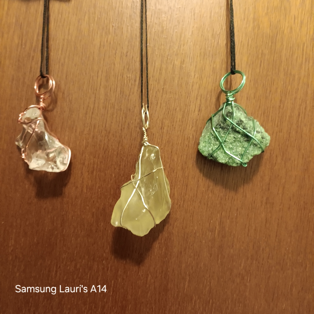 Handcrafted Green Crystal Wire-Wrap Pendant Necklace